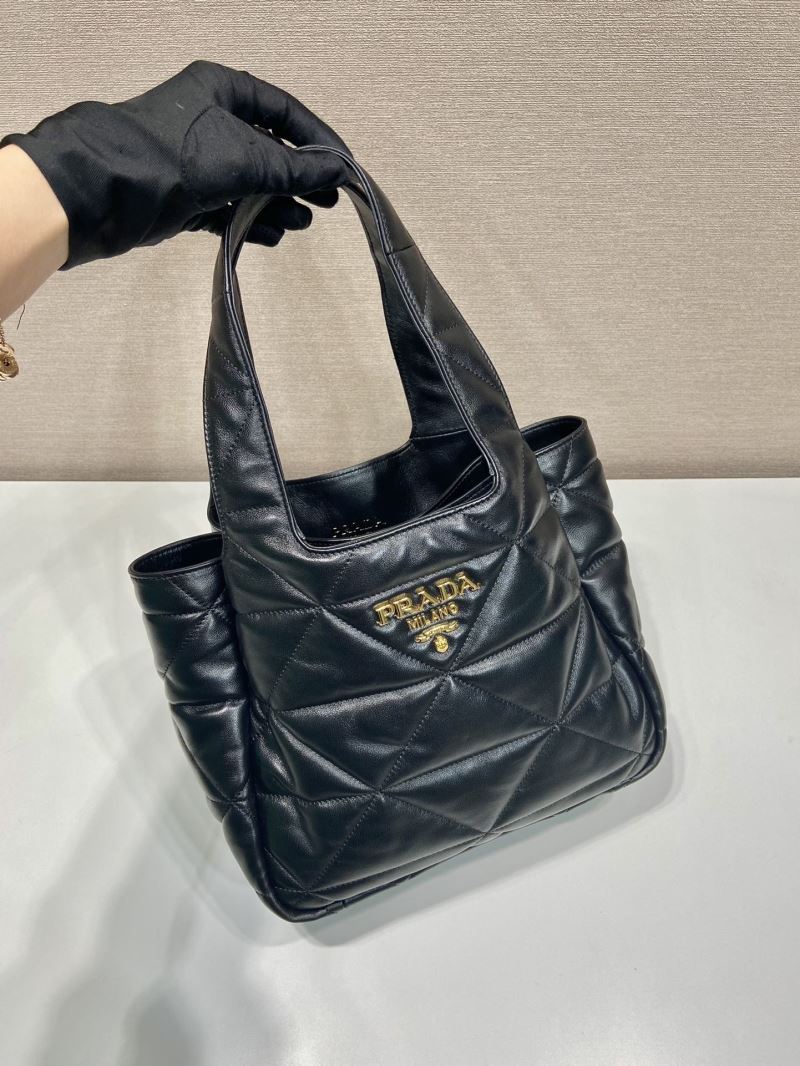 Pra*a tote bags